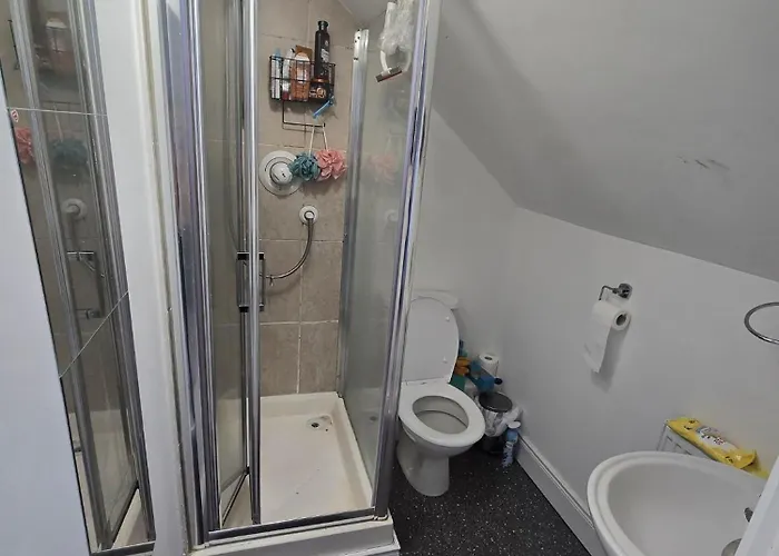 Bed & Breakfast House